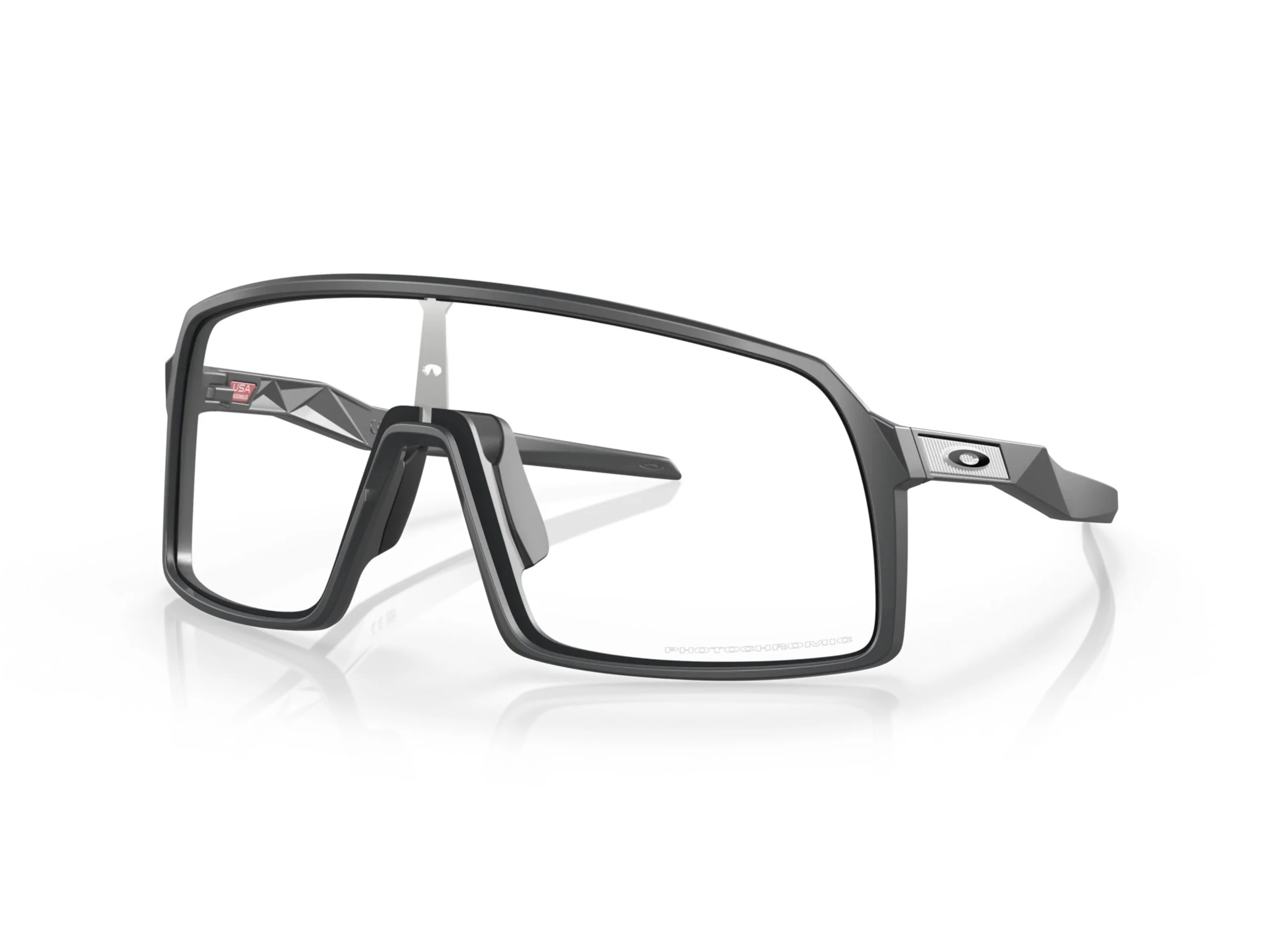 Oakley Sutro Matte Carbon w/ Clear Photochromic Lens